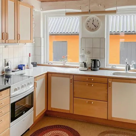 2 Bedroom Gorgeous In Tranekær