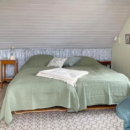 2 Bedroom Gorgeous In בית נופש