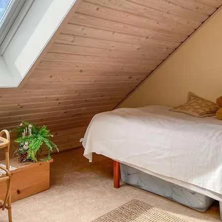 2 Bedroom Gorgeous In