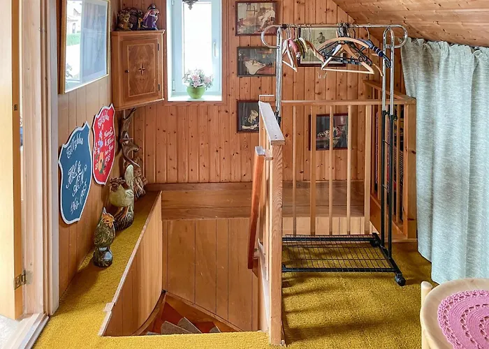 2 Bedroom Gorgeous In Holiday home